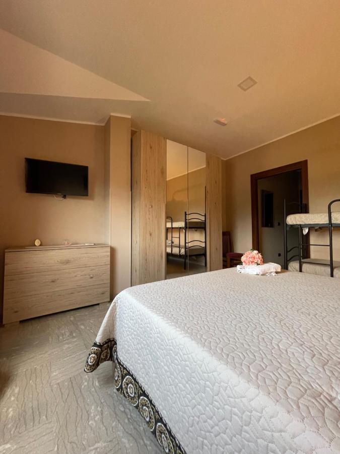 Divino Bistrot E Relais Hotel Lenola Ngoại thất bức ảnh